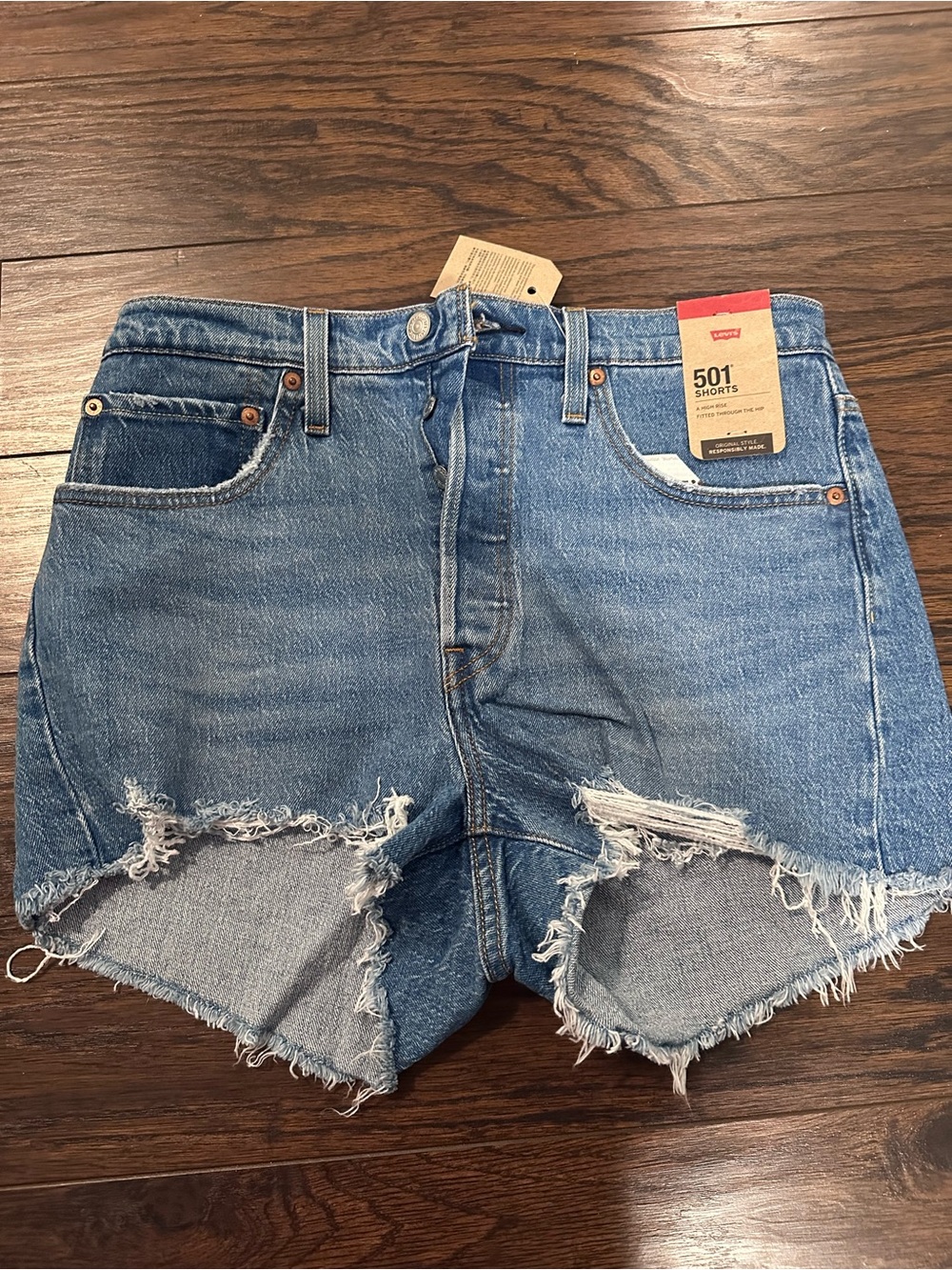 NWT Levi's 501 Cutoff Denim Shorts - Light Blue
